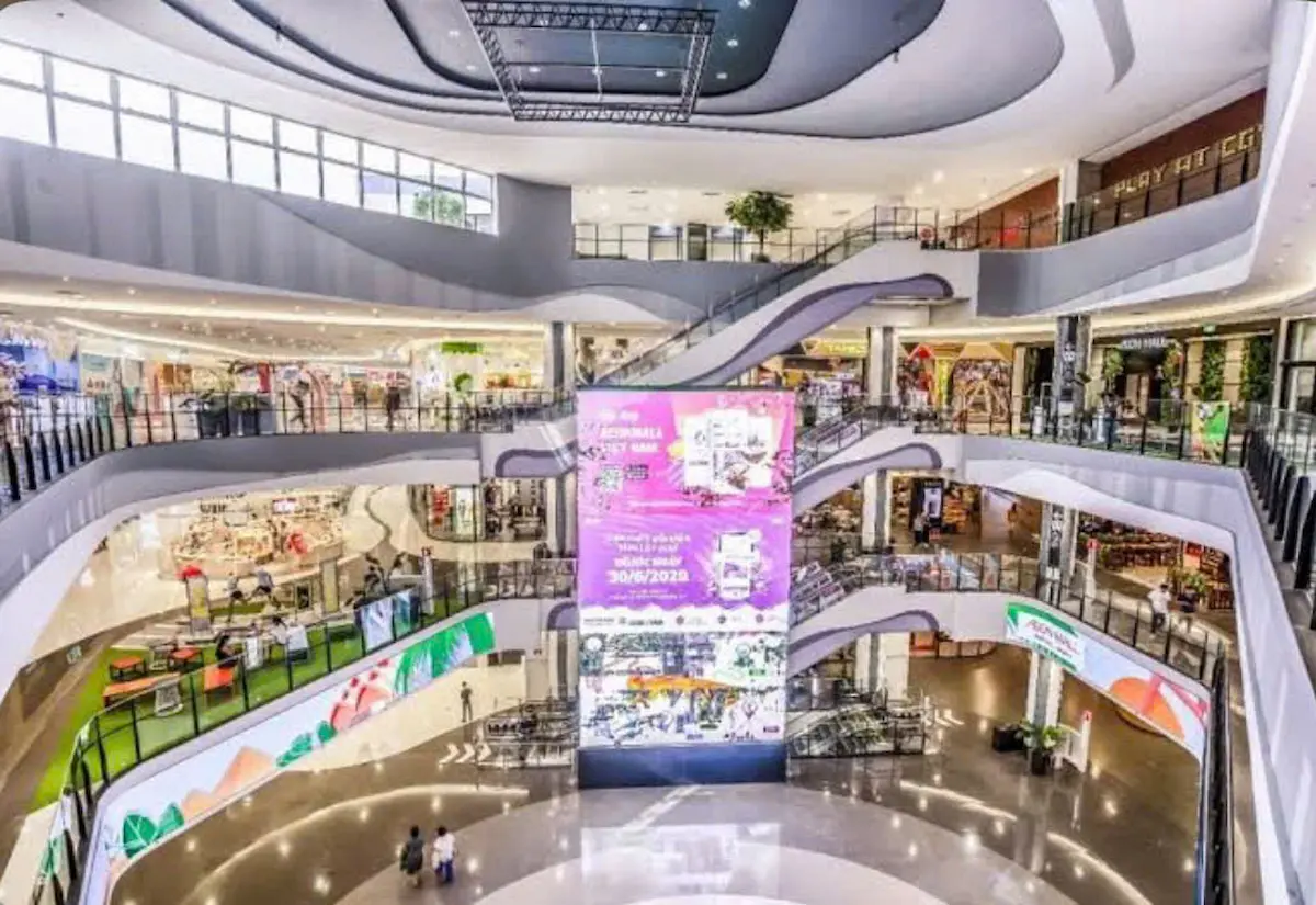 Trung tâm thương mại Bcons City