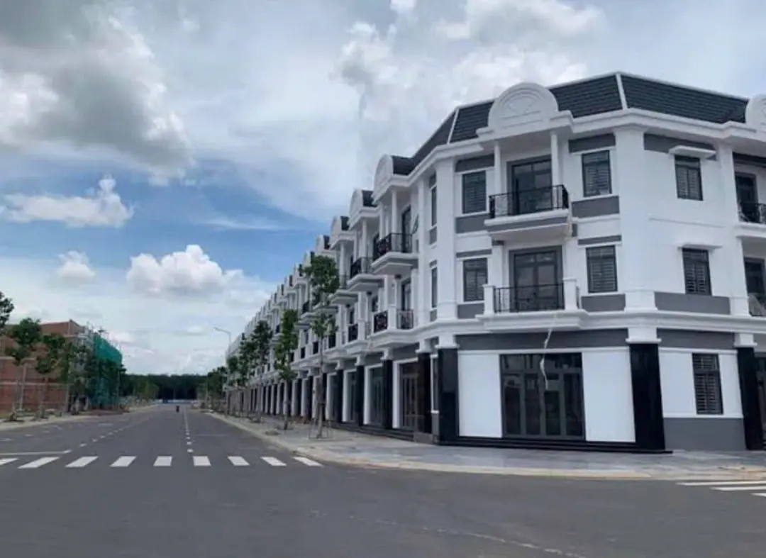 Phần thô Bcons City Life